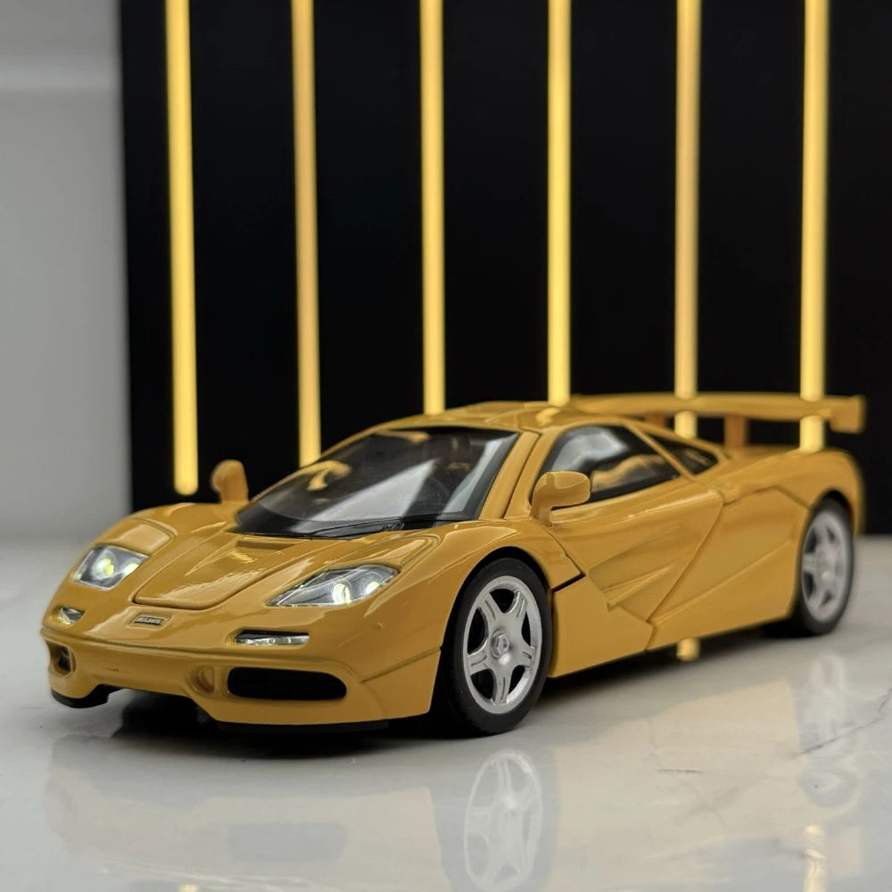 [TOY] 1:32 McLaren 1995 F1 XP5 Yellow Model Car Die-Cast
