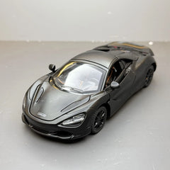 [TOY] 1:32 McLaren 2017 720S Black Model Car Die-Cast