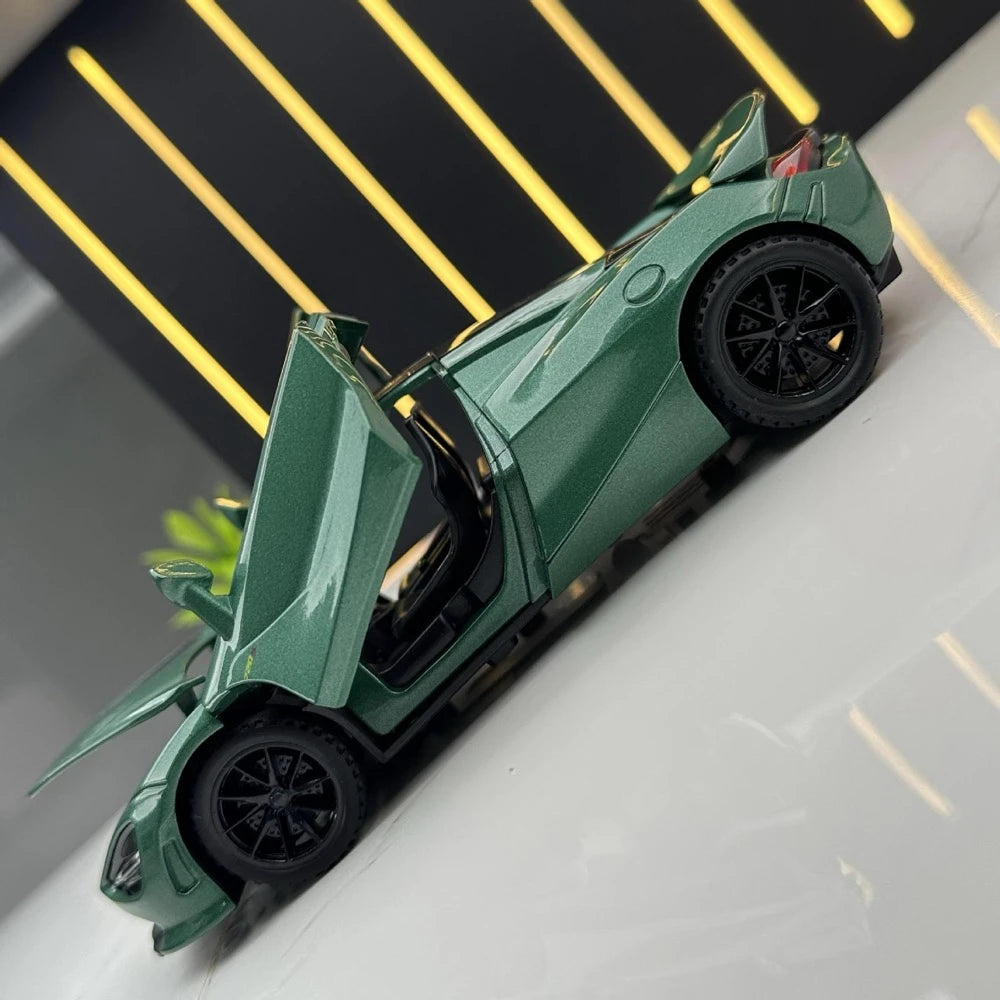 [TOY] 1:32 McLaren 2017 720S verde modellino di auto Die-Cast