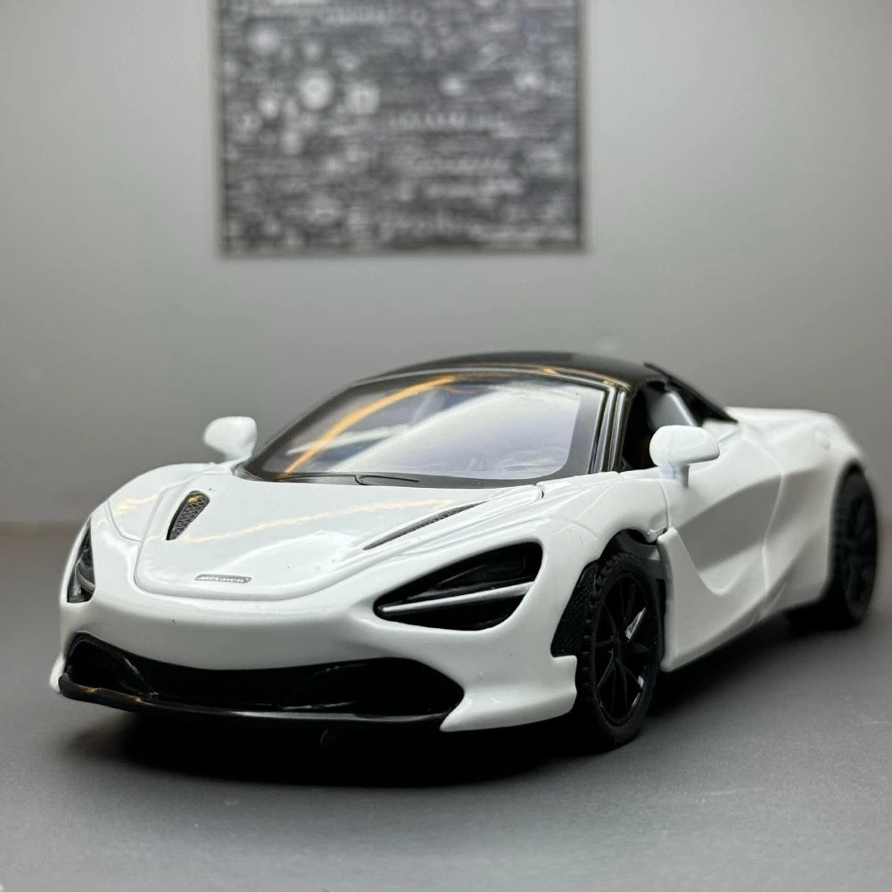[TOY] 1:32 McLaren 2017 720S White Model Car Die-Cast