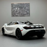 [TOY] 1:32 McLaren 2017 720S White Model Car Die-Cast