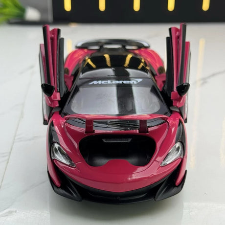 McLaren 2018 600LT #5 1:32 diecast display model - view 1