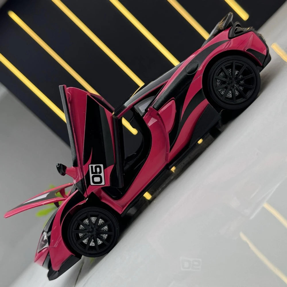 [TOY] 1:32 McLaren 2018 600LT #5 Model Car Die-Cast