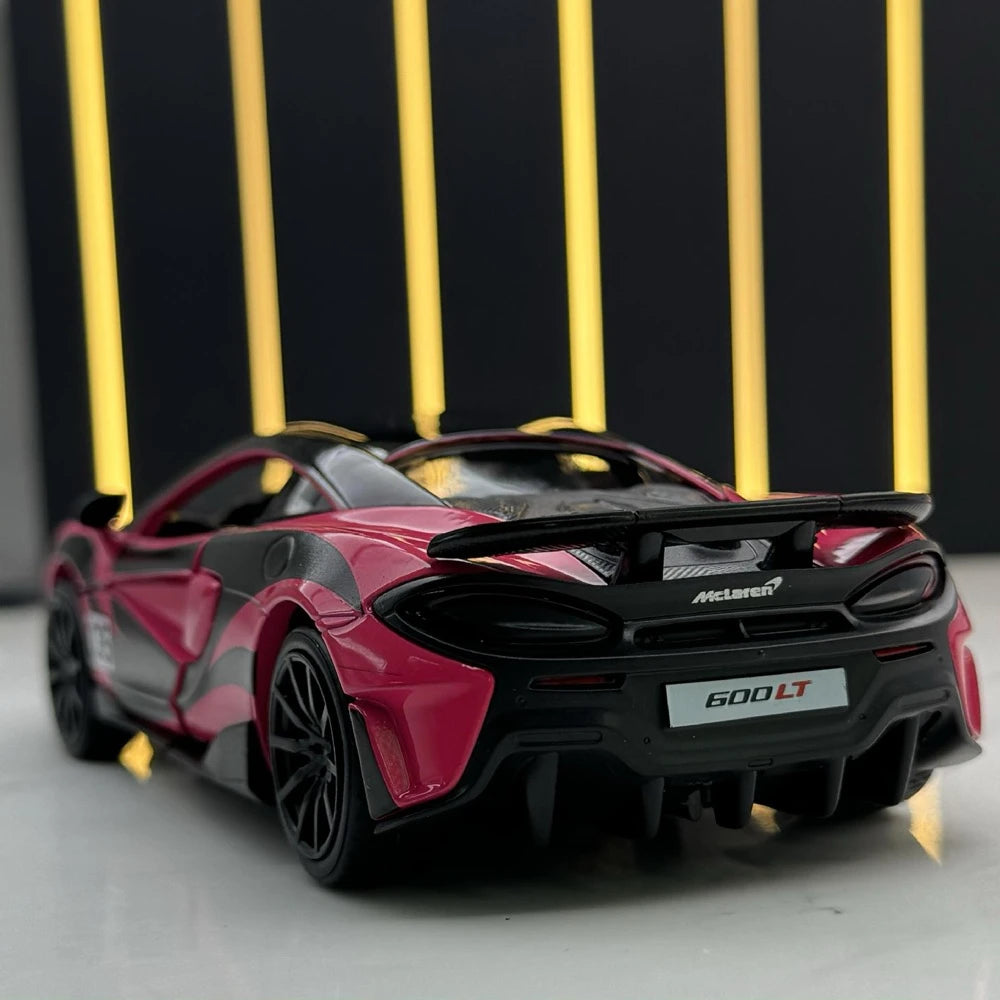 [TOY] 1:32 McLaren 2018 600LT #5 Model Car Die-Cast