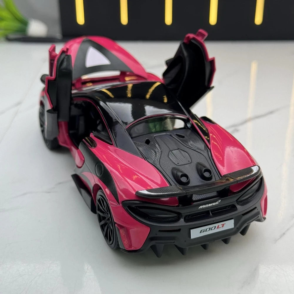 [TOY] 1:32 McLaren 2018 600LT #5 Model Car Die-Cast