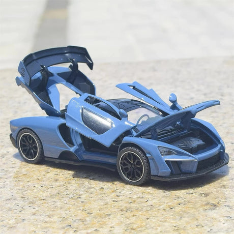 [TOY] 1:32 McLaren 2018 Senna blå modellbil Die-Cast