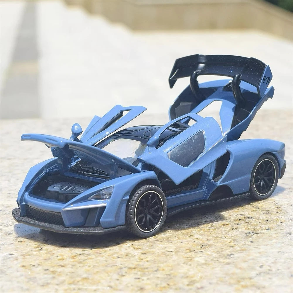 [TOY] 1:32 McLaren 2018 Senna Blue Model Car Die-Cast