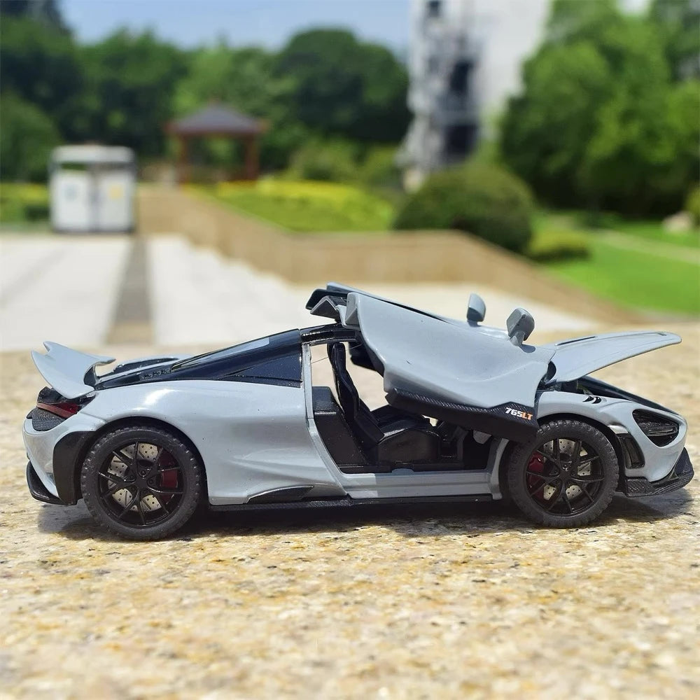 [TOY] 1:32 McLaren 2021 765LT Gray Model Car Die-Cast