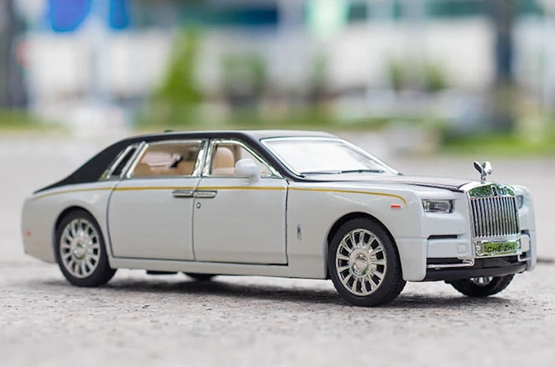 [TOY] 1:32 Rolls-Royce 2017 Phantom White Model Car Die-Cast