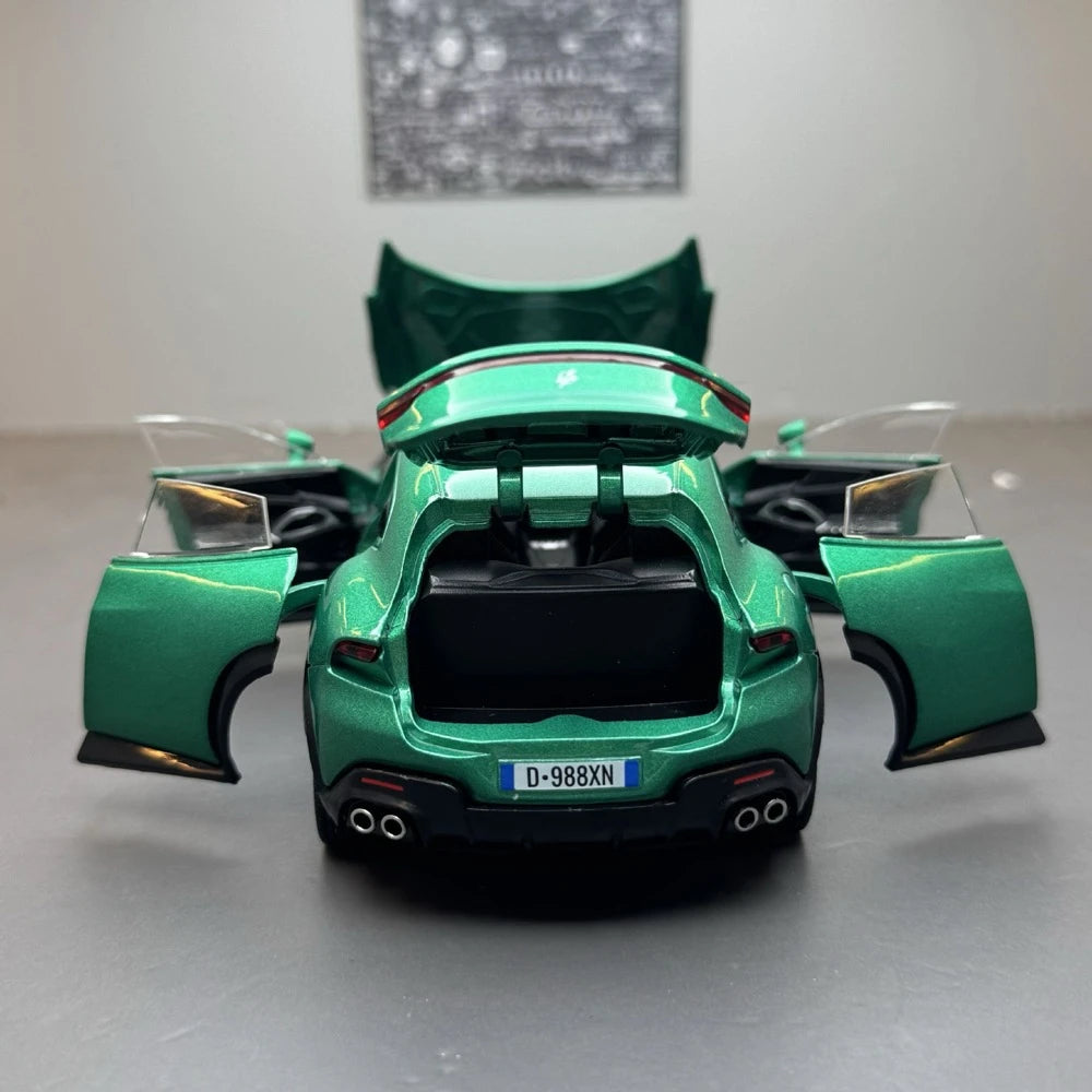 [TOY] 1:32 Ferrari 2023 Purosangue Green Model Car Die-Cast