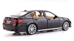 [TOY] 1:32 Toyota 2017 Crown Athlete S ブラック モデルカー Die-Cast