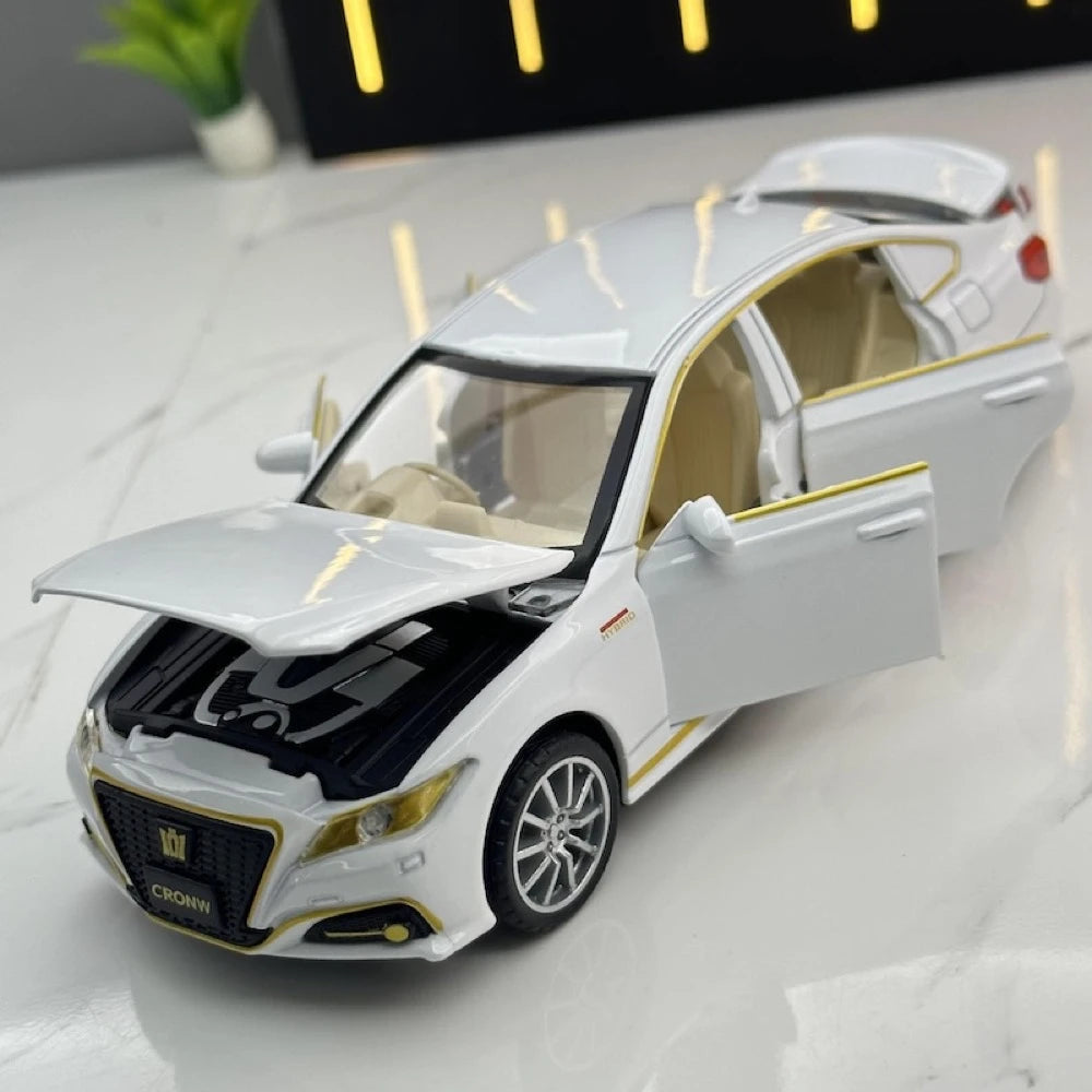 [TOY] 1:32 Toyota 2017 Crown Athlete S White Model Car Die-Cast
