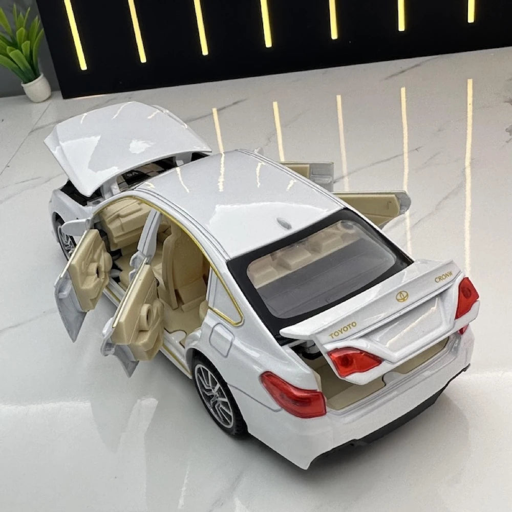 [TOY] 1:32 Toyota 2017 Crown Athlete S White Model Car Die-Cast
