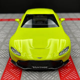 Aston Martin 2018 Vantage Green 1:36 – Modelo de Exhibición de Metal Cast