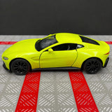 Aston Martin 2018 Vantage Green 1:36 – Modelo de Exhibición de Metal Cast