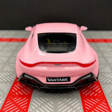Aston Martin 2018 Vantage Pink 1:36 – Modelo de exhibición de fundición a presión