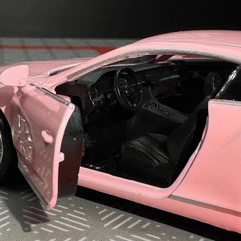 [TOY] 1:36 Bentley 2018 Continental GT Pink Model Car Die-Cast