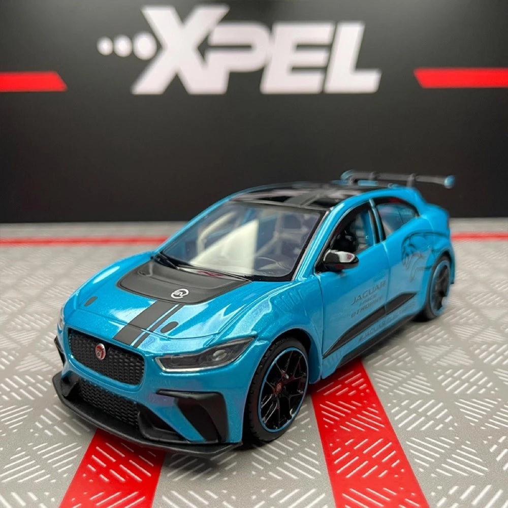 [TOY] 1:36 Jaguar 2018 I-Pace eTrophy Blue Model Car Die-Cast