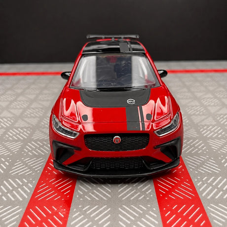 [TOY] 1:36 Jaguar 2018 I-Pace eTrophy röd modellbil Die-Cast