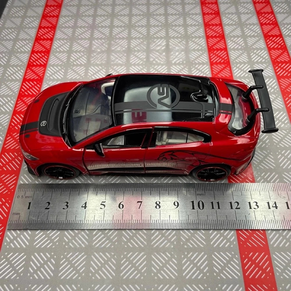 [TOY] 1:36 Jaguar 2018 I-Pace eTrophy Red Model Car Die-Cast