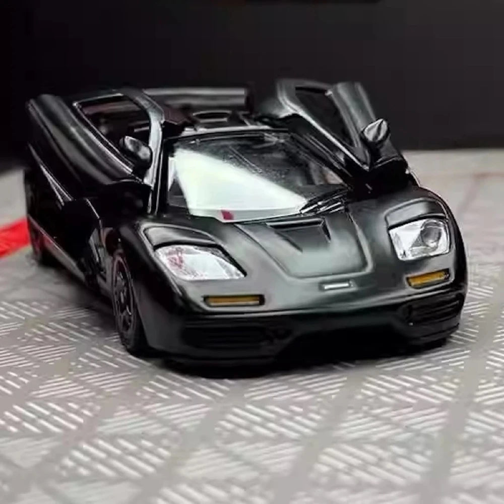 [TOY] 1:36 McLaren 1995 F1 XP5 nero modellino di auto Die-Cast