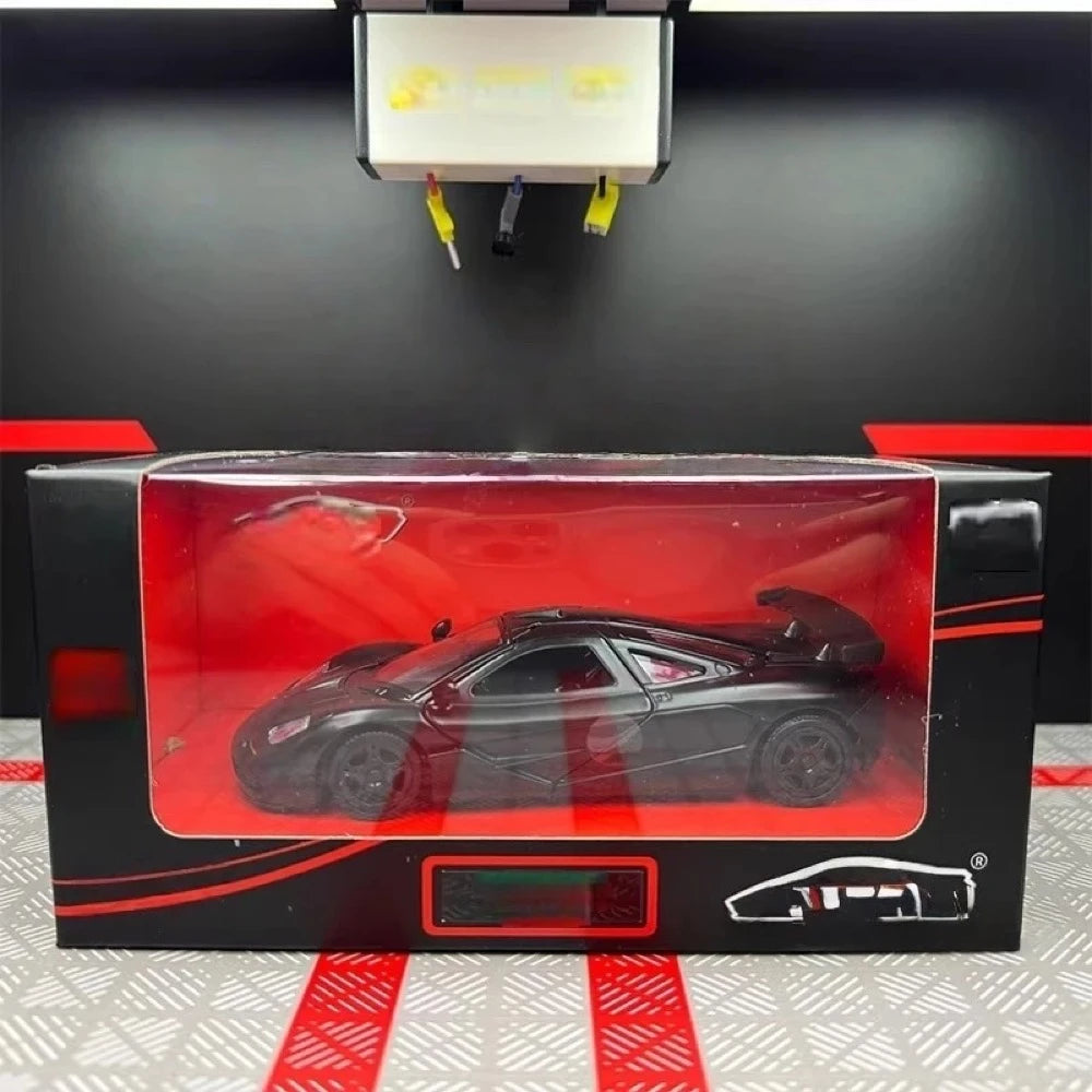 [TOY] 1:36 McLaren 1995 F1 XP5 noir voiture miniature Die-Cast