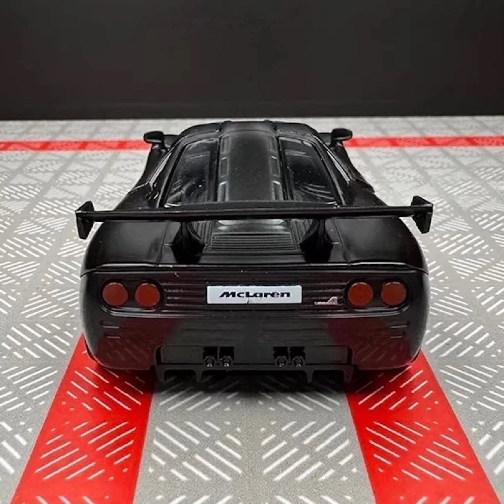 [TOY] 1:36 McLaren 1995 F1 XP5 noir voiture miniature Die-Cast