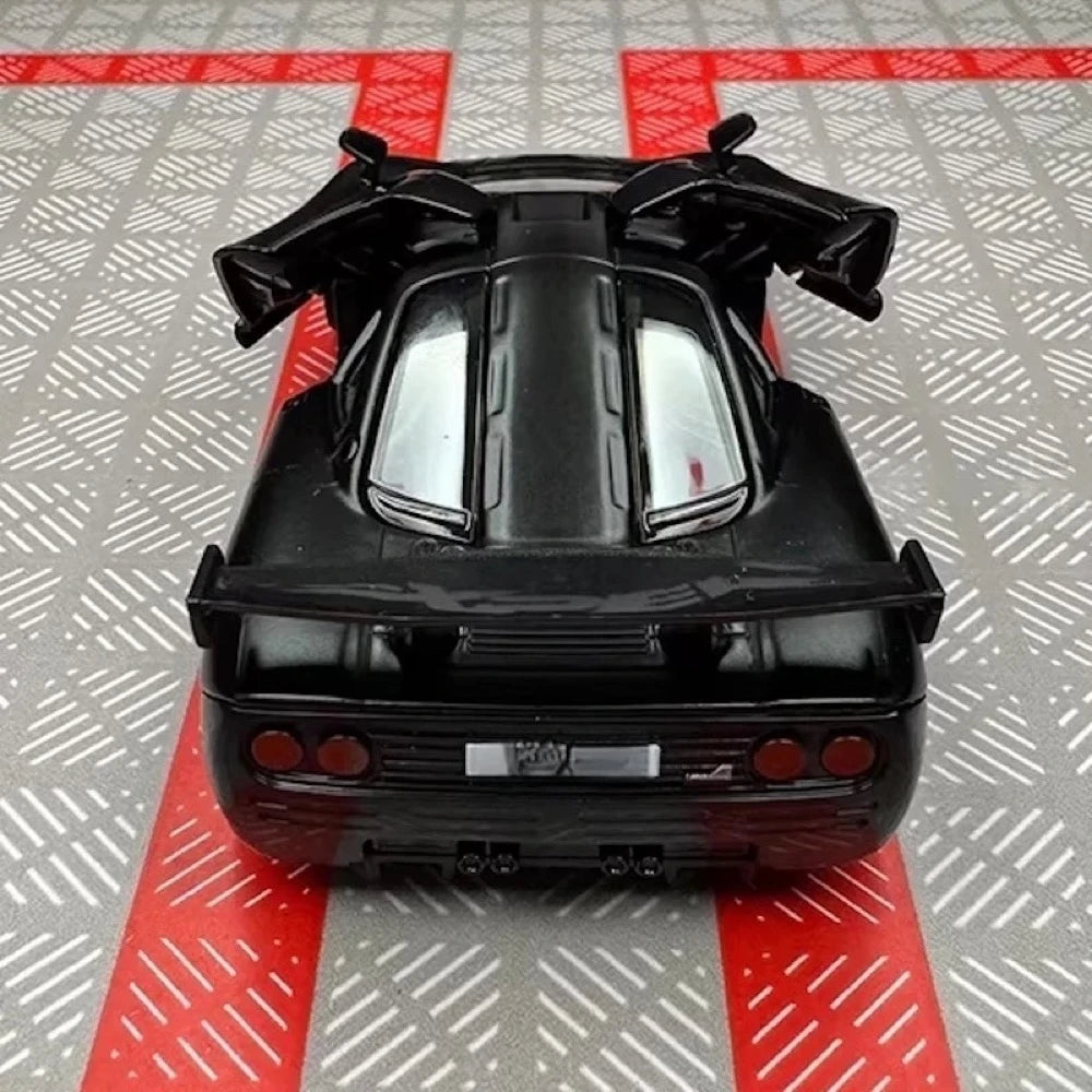 [TOY] 1:36 McLaren 1995 F1 XP5 noir voiture miniature Die-Cast
