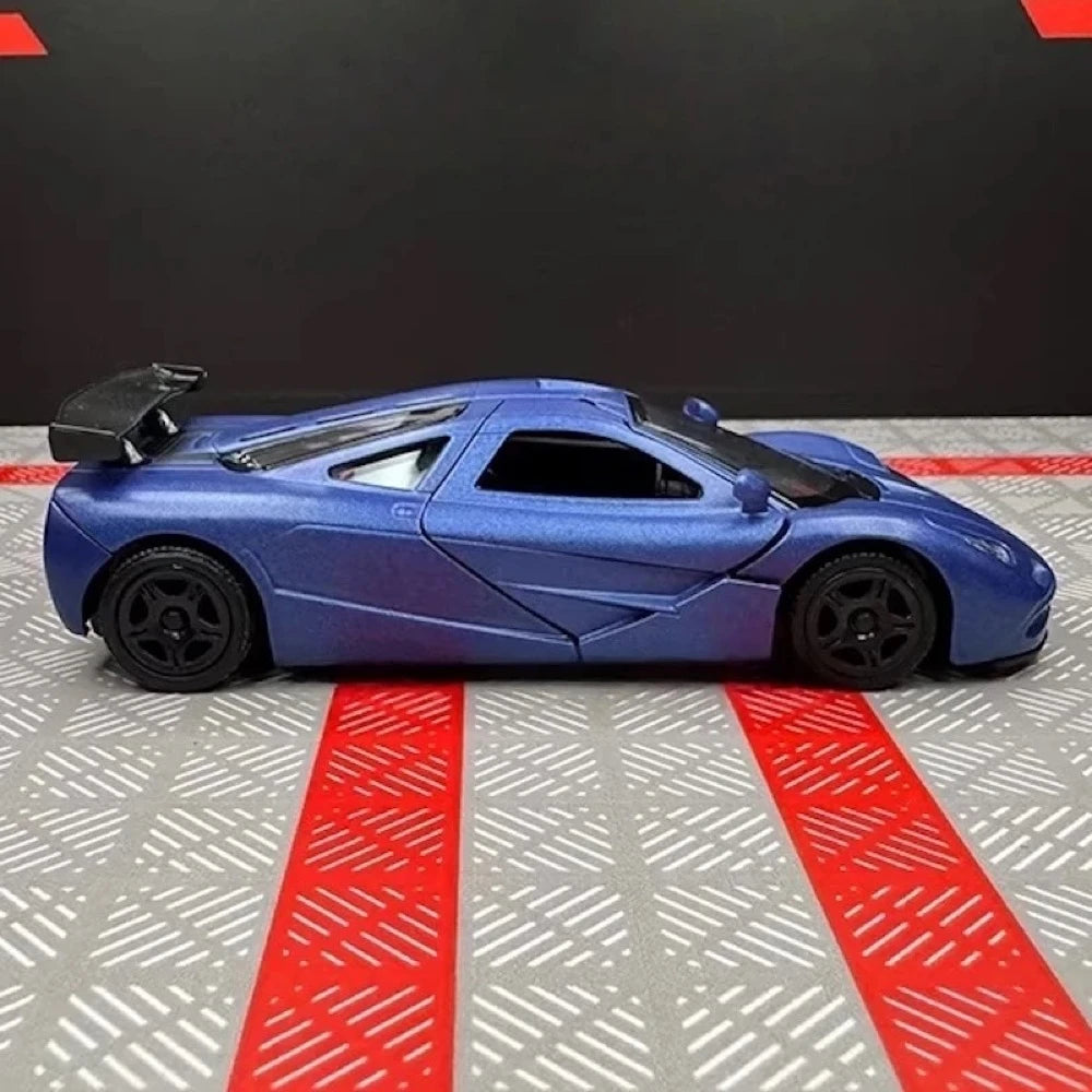 [TOY] 1:36 McLaren 1995 F1 XP5 bleu voiture miniature Die-Cast