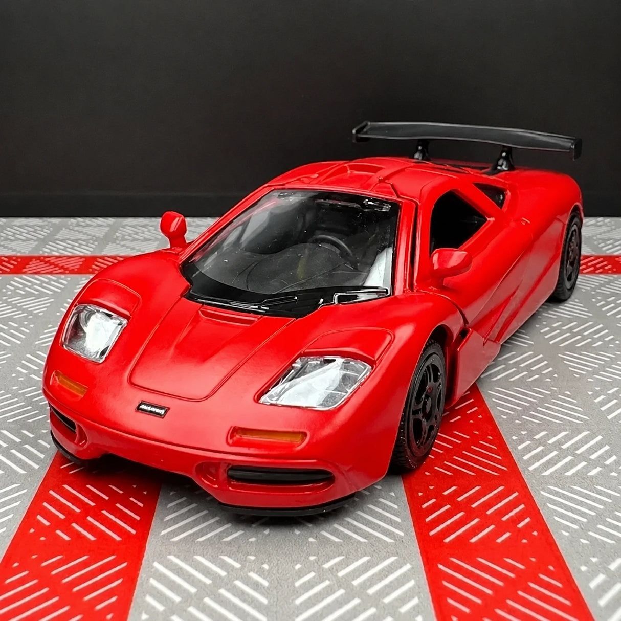 McLaren 1995 F1 XP5 레드 1:36 – 다이캐스트 디스플레이 모델 다이캐스트