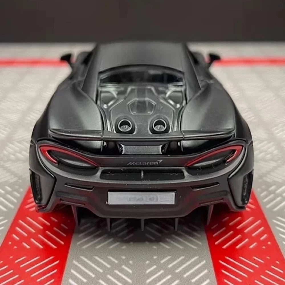 [TOY] 1:36 McLaren 2015 600LT svart modellbil Die-Cast