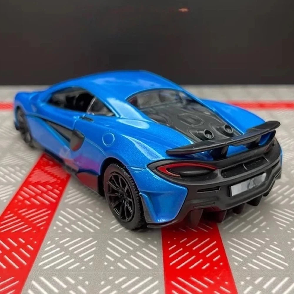 [TOY] 1:36 McLaren 2015 600LT blu modellino di auto Die-Cast