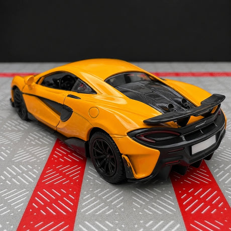 [TOY] 1:36 McLaren 2015 600LT arancione modellino di auto Die-Cast