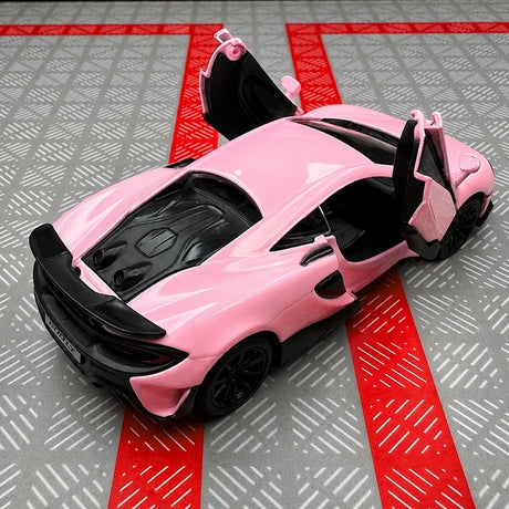 McLaren 2015 600LT Pink 1:36 – Modello espositivo in pressofusione
