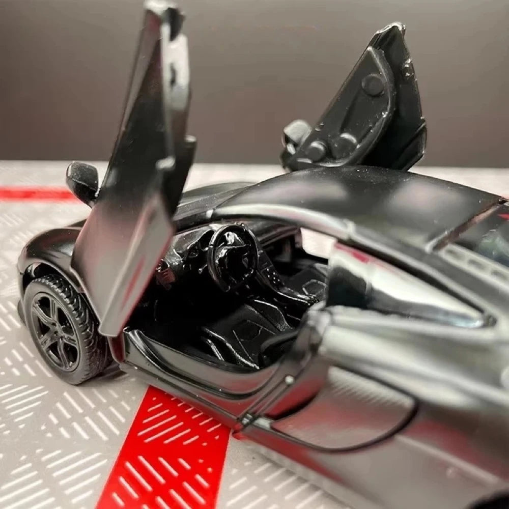 [TOY] 1:36 McLaren 2016 650S nero modellino di auto Die-Cast