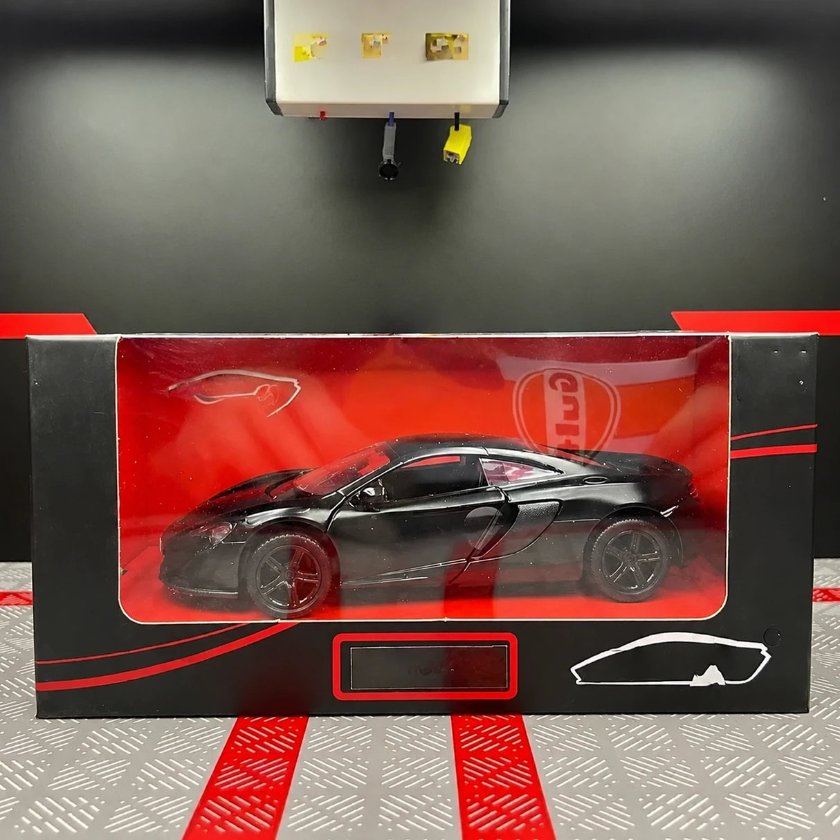 [TOY] 1:36 McLaren 2016 650S nero modellino di auto Die-Cast