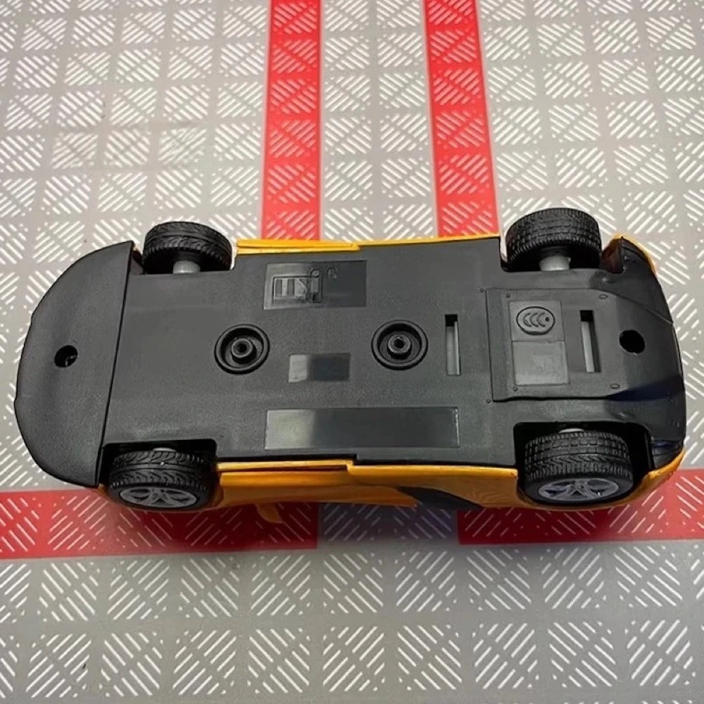 [TOY] 1:36 McLaren 2016 650S Yellow Model Car Die-Cast