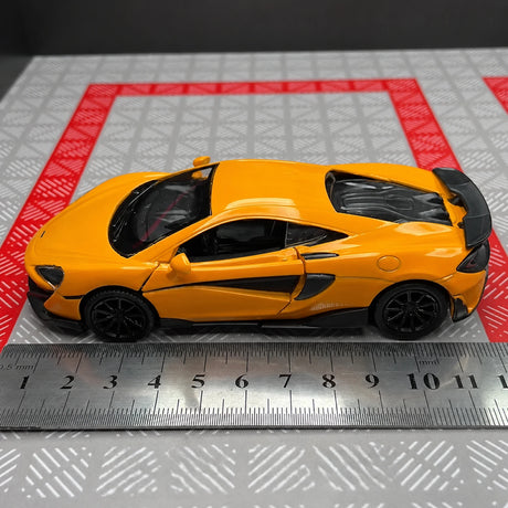 McLaren 2016 650S Yellow 1:36 – Modello espositivo in pressofuso