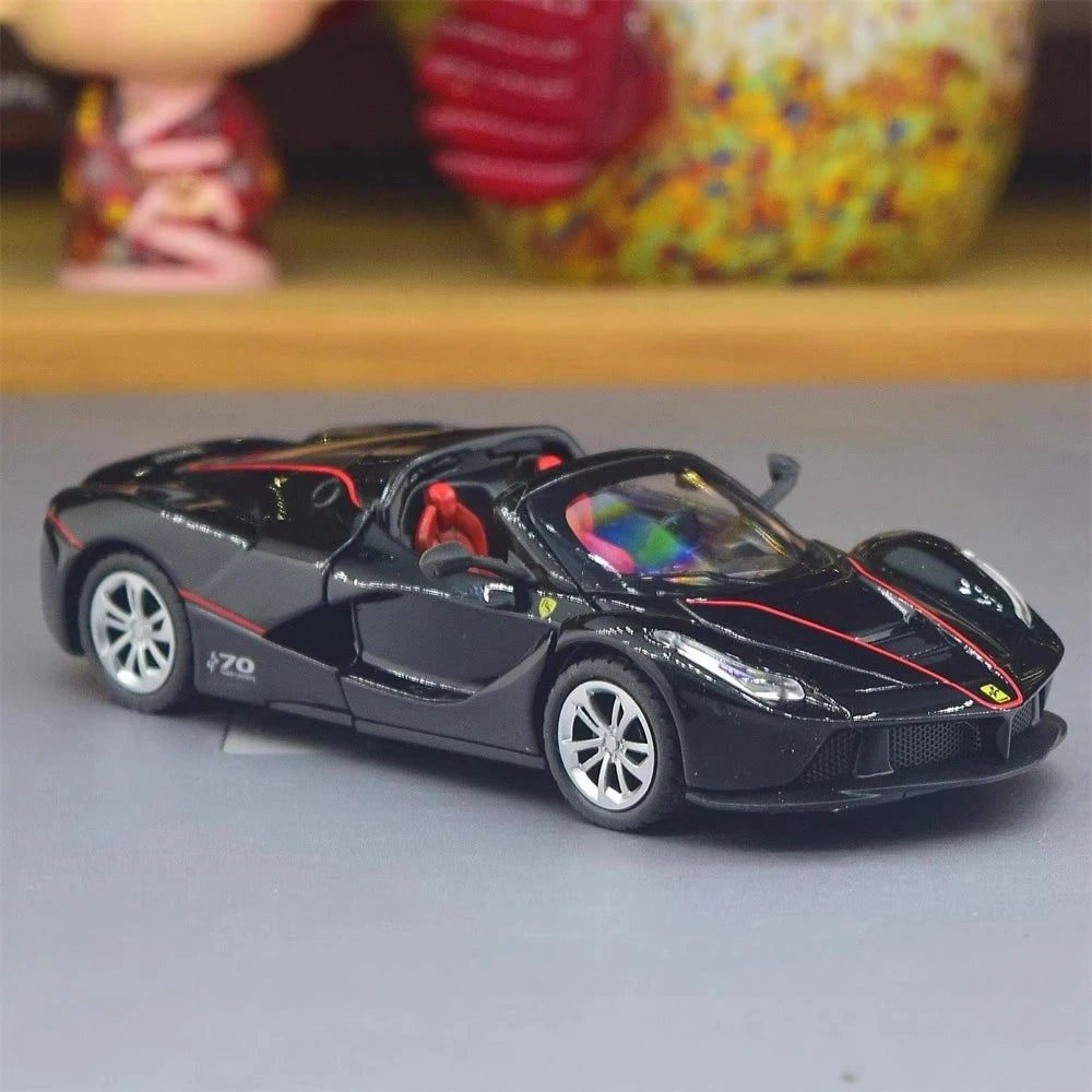 [TOY] 1:36 Ferrari 2016 LaFerrari Aperta Black Model Car Die-Cast