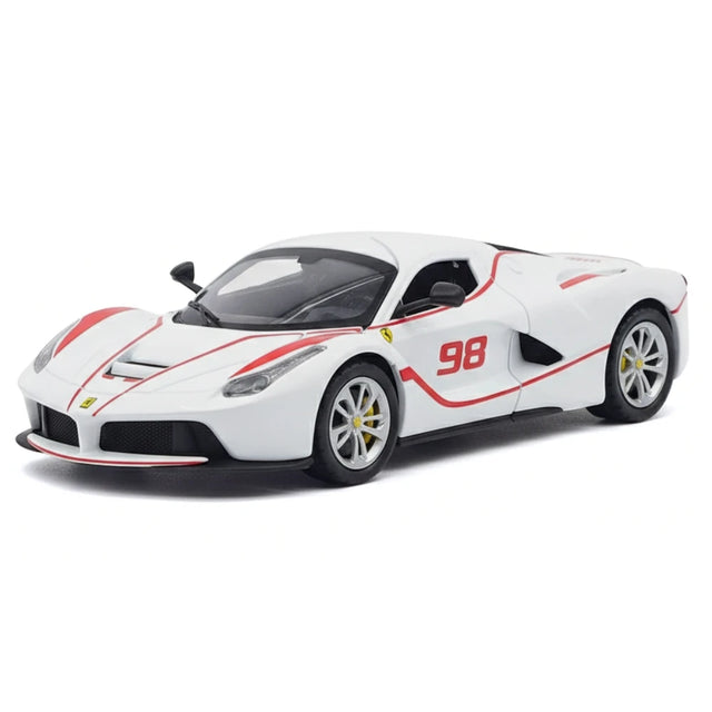 Ferrari 2013 LaFerrari White 1:36 – Diecast Display Model Die-Cast