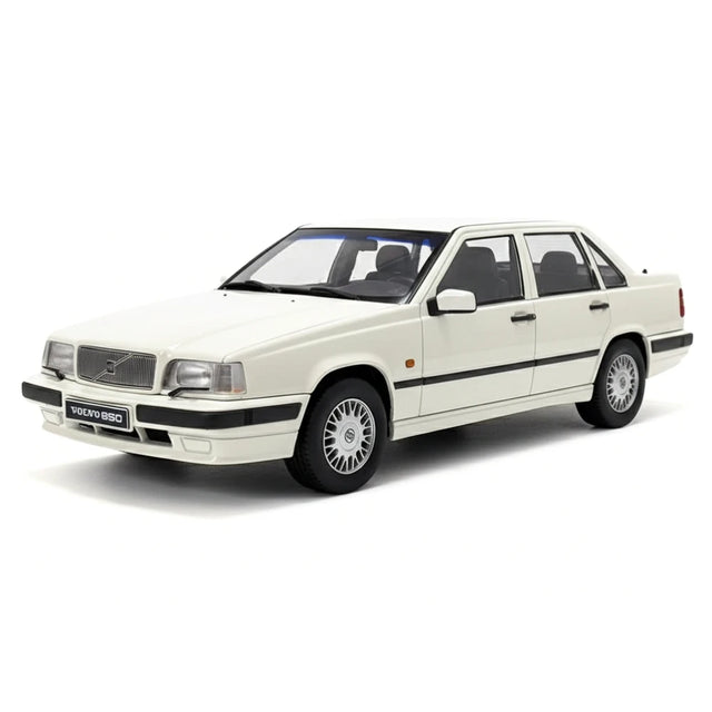 [Triple9] 1:18 Volvo 1993 850 GLE White Model Car Die-Cast