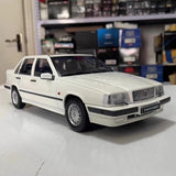 [Triple9] 1:18 Volvo 1993 850 GLE White Model Car Die-Cast