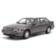[Triple9] 1:18 Volvo 1996 960 paars modelauto Die-Cast