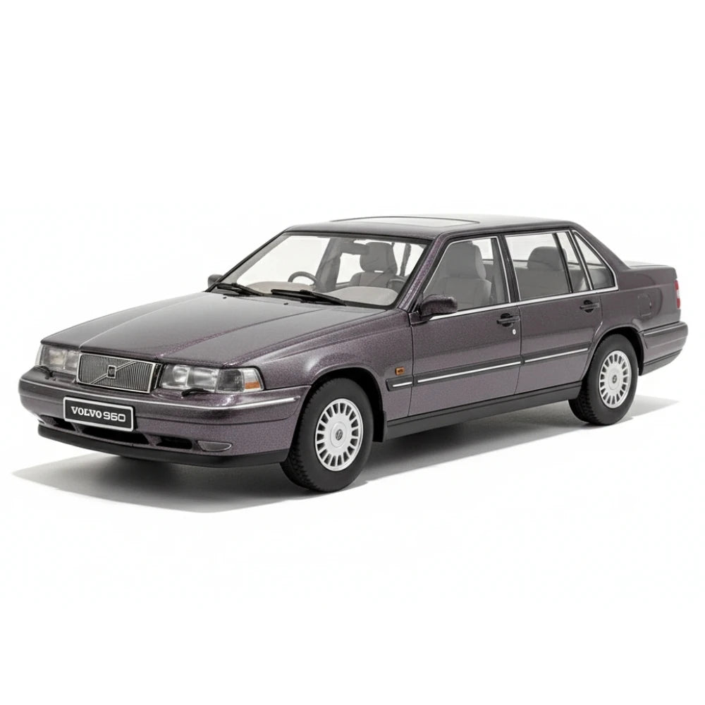 [Triple9] 1:18 Volvo 1996 960 paars modelauto Die-Cast
