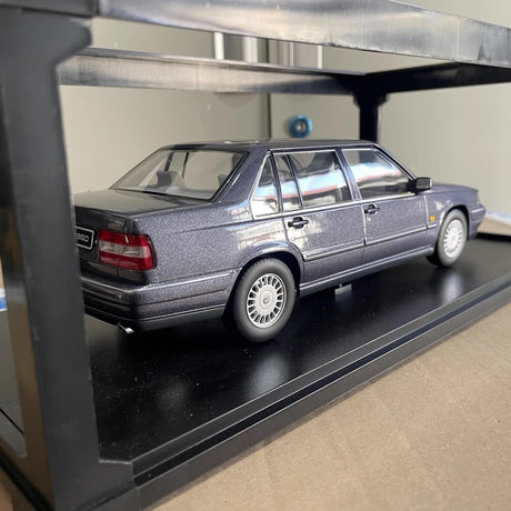 [Triple9] 1:18 Volvo 1996 960 Purple Model Car Die-Cast