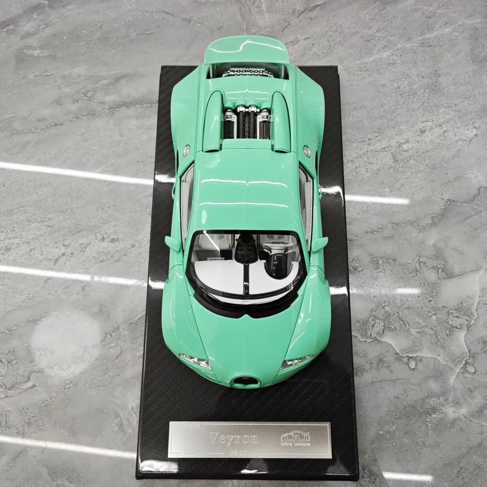 [Ultra Unique] 1:18 Bugatti 2005 Veyron Blue Model Car Resin