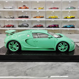 [Ultra Unique] 1:18 Bugatti 2005 Veyron Blue Model Car Resin