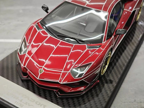 [Ultra Unique] 1:18 Lamborghini 2015 Aventador LP750-4 SV Red Model Car Resin