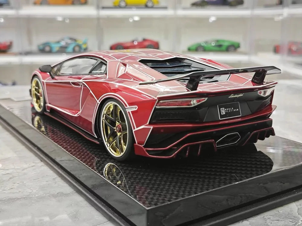 [Ultra Unique] 1:18 Lamborghini 2015 Aventador LP750-4 SV Red Model Car Resin