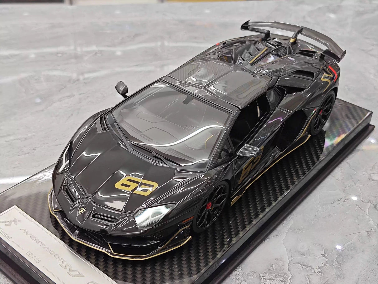 Ultra Unique Lamborghini 2019 Aventador SVJ zwart 1:18 – Collectible resin Model resin